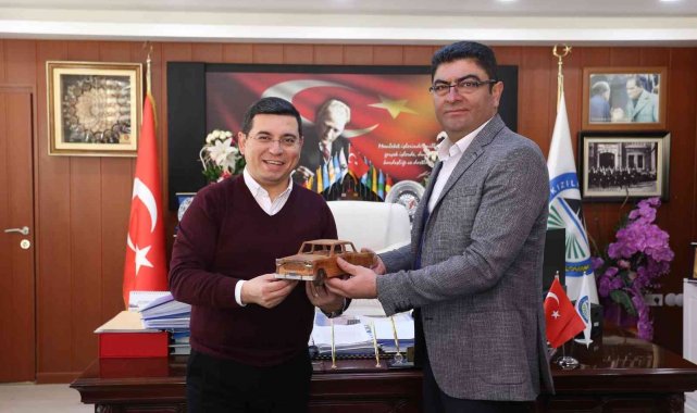 Başkan Tütüncü, Bucak Kızılkaya'da ilçe sakinleriyle buluştu