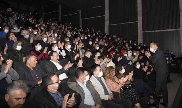 Başkan Uysal, "Türkiye'nin hikayesi Halit Önürlerin hikayesidir"