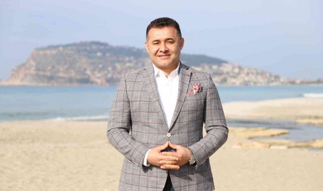 Başkan Yücel: &quot;Alanya mutlaka il olmalıdır&quot;