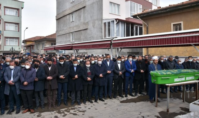 Başkan Zelyurt'un vefat eden babası defnedildi