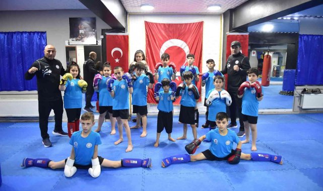 Başkentli çocuklar kick boks ile buluşuyor