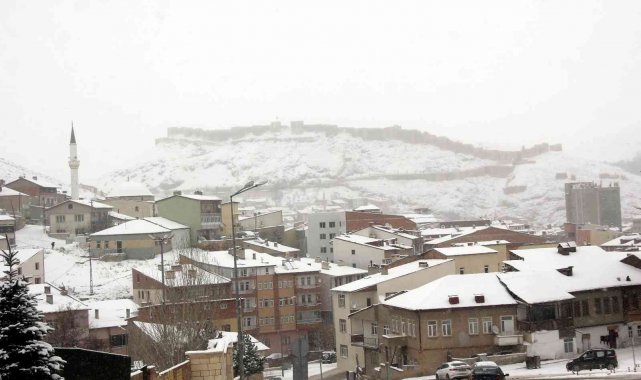 Bayburt son 1 haftada vaka sayısının en çok arttığı 10 il arasında yer aldı