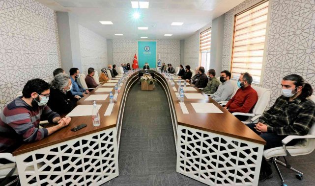 Bayburt Üniversitesinde, 2021-2022 akademik yılı bahar dönemi Akademik Kurul toplantıları yapıldı