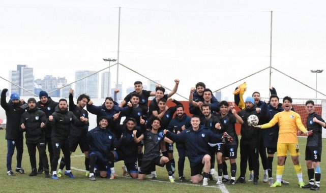 BB Erzurumspor U19 takımı şampiyonluğa koşuyor