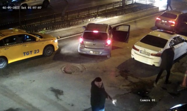 Bebek'te ünlü kafeteryaya silahlı saldırı kamerada: Geçen ay işine son verilmiş