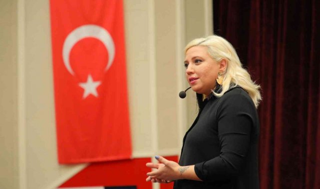 Belediye çalışanlarına etkili ve verimli konuşma eğitimi