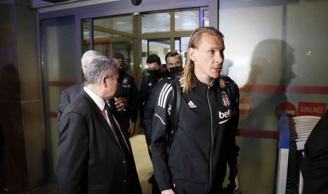 Beşiktaş, Adana'ya geldi