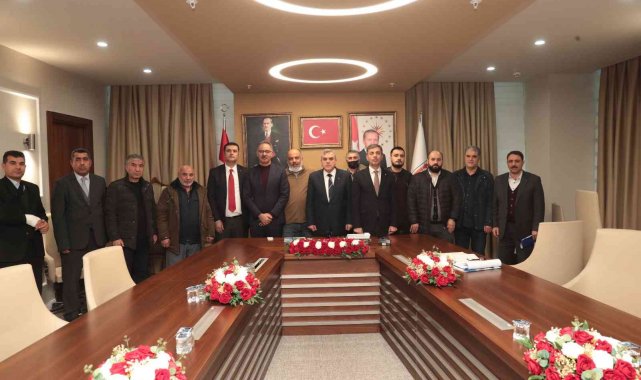 Beyazgül, kuyumcular çarşısı esnafıyla bir araya geldi