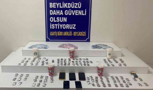 Beylikdüzü'nde villaya uyuşturucu operasyonu: 4 gözaltı