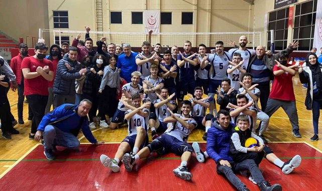 Bigadiç Belediyespor'un Play-Off inadı sürüyor