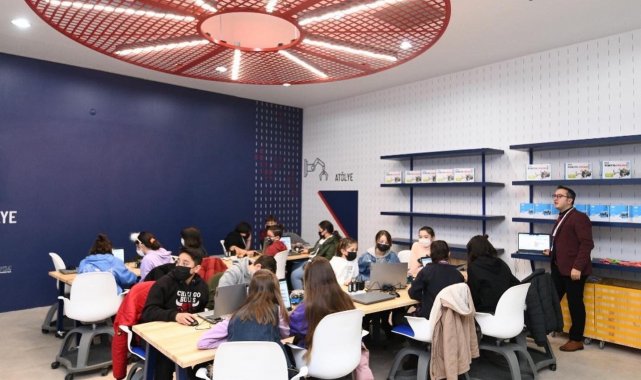 Bilim Pursaklar'ın öğrencilerinden Başkan Çetin'e teşekkür notu