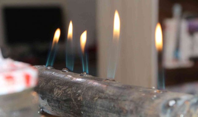 Bir litrelik benzinle bir aylık tüp ihtiyacını karşılıyor