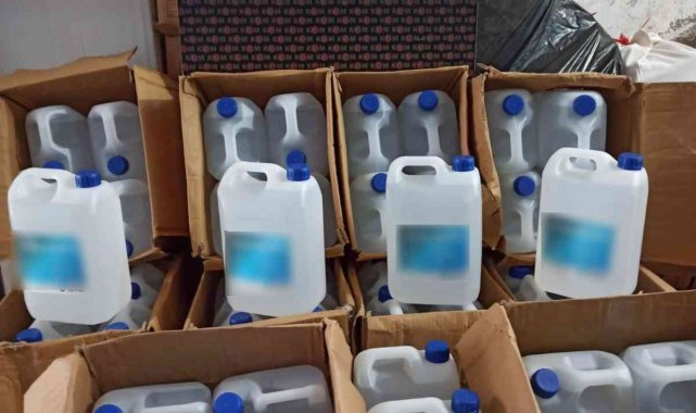 Bodrum&#039;da 235 litre etil alkol ele geçirildi