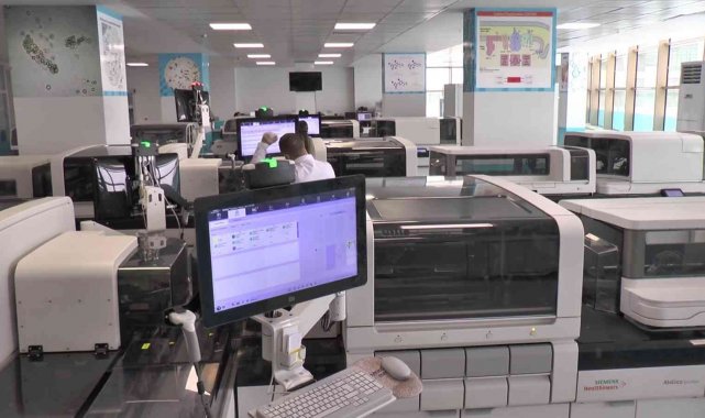 Bölgenin en büyük laboratuvar merkezi 7-24 hizmet veriyor