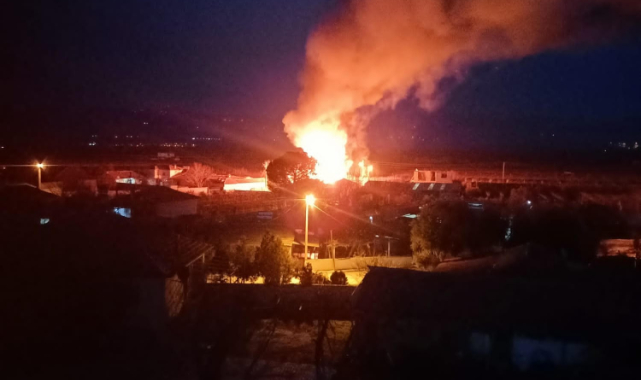 Bunalıma giren adam evini yaktı