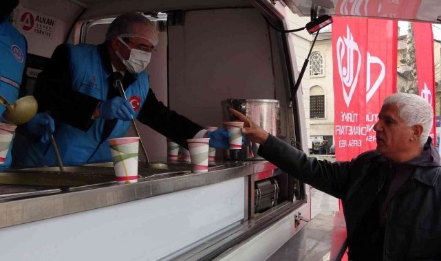 Bursa İl Müftülüğünden 3 bin kişiye çorba ikramı