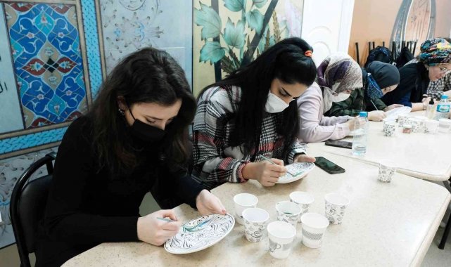 BUSMEK'te öğretmenlere ara tatil eğitim seminerleri