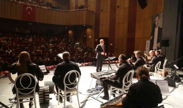 Büyükşehir'den Türkü gecesi