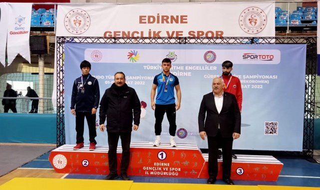 Büyükşehir'in sporcuları başarıdan başarıya koşuyor