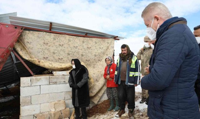 Büyükşehirden, kar yağışında mağdur olan çiftçilere destek