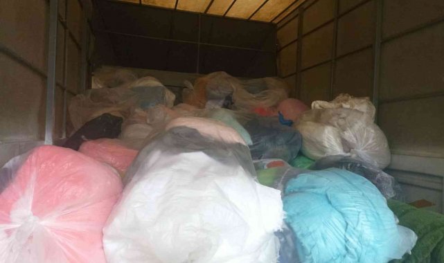 Çaldıkları cins kümes hayvanlarını satamadan yakalandılar