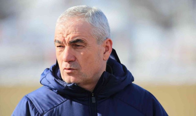 Çalımbay: "Forvet sıkıntısı yaşıyoruz"