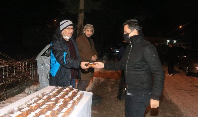 Çameli Belediyesi'nden kandil ikramı