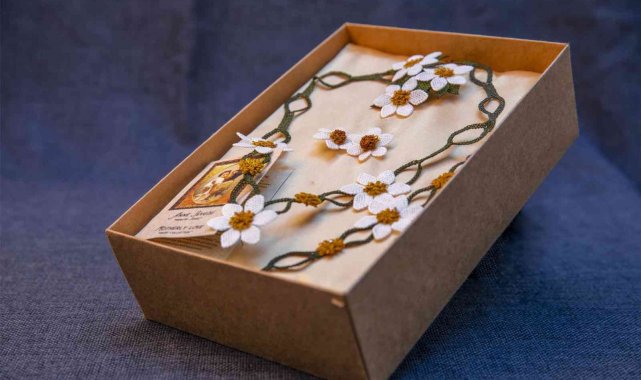 Çamlıyaylalı kadınlar, Ressam Zonaro'nun eserini iğne oyasında yaşatıyor