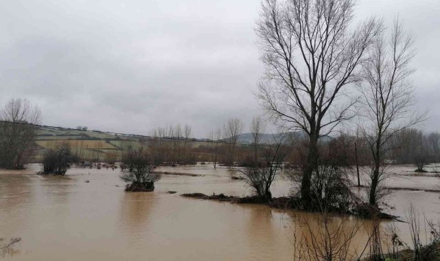 Çan&#039;da da tarlalar su altında kaldı