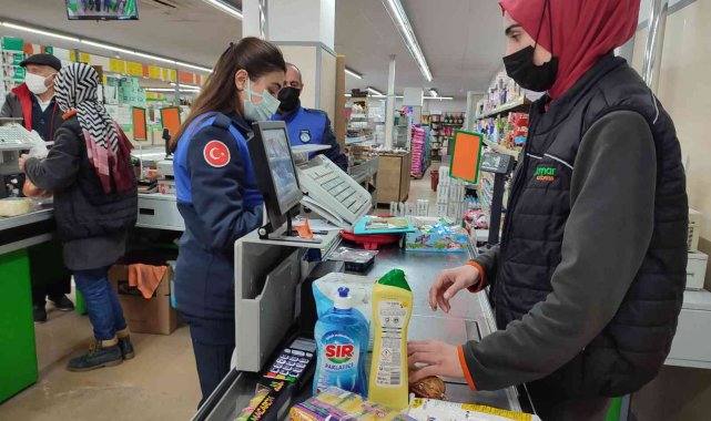 Çayırova'da market denetimi yapıldı