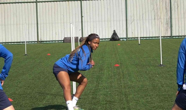 Çaykur Rizespor Kadın Futbol Takımı, Karagümrük&#039;e hazırlanıyor
