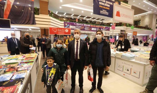 Çocuk Şenliği Kitap Fuarı 200 bin kişiyi ağırladı