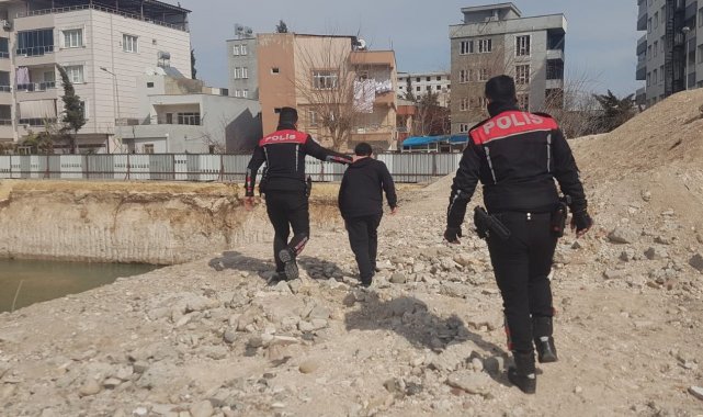 Çocukların tehlikeli oyununu polis engelledi