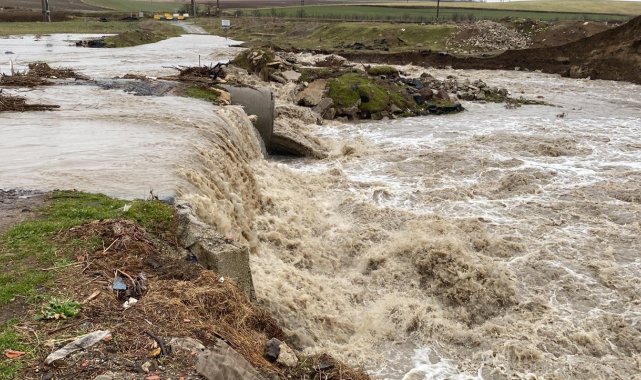 Çorlu Deresi taştı