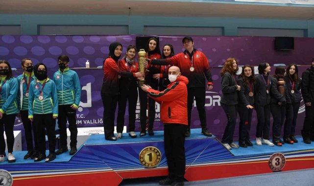 Curling 2. Lig Müsabakaları sona erdi
