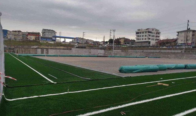Darıca Nene Hatun Stadı sentetik çime kavuşuyor