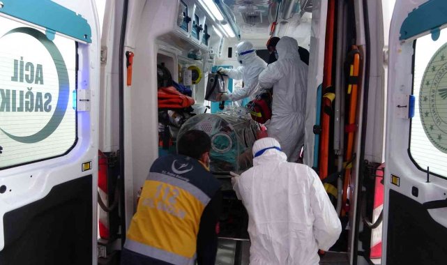 Diyarbakır'da kola içine 'siyanür' katarak intihara kalkışan genç tedavi altına alındı