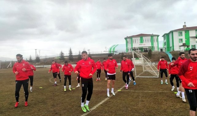 Diyarbekirspor kötü gidişe çare arıyor