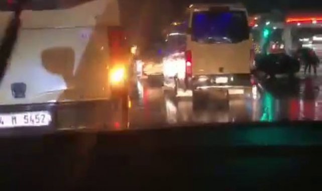 Dolmuşçular tünel kapatıp asker eğlencesi yaptı