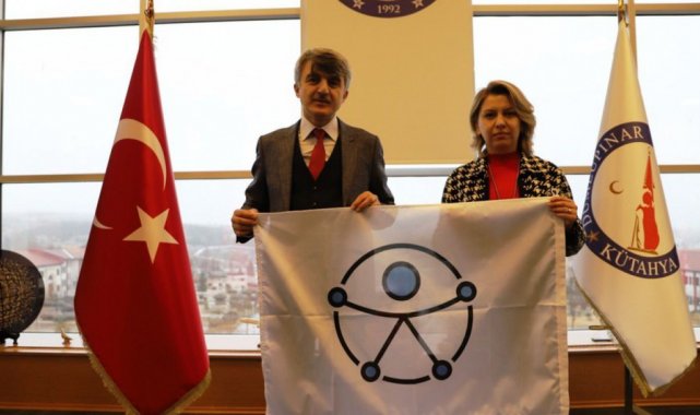 DPÜ'nün erişilebilir binalarına 11 bayrak daha