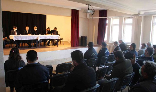 Dumlupınar'da muhtarlar toplantısı