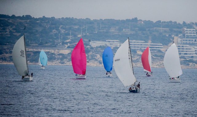 EAYK Çeşme Marina Kış Trofesi başladı