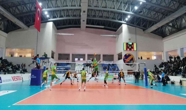 Efeler Ligi: Bingöl Solhan Spor: 3 - Sorgun Belediyespor: 1