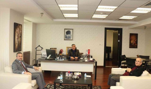 Elazığ TSO Başkanı Arslan KGF Başkanı Özegen ile bir araya geldi