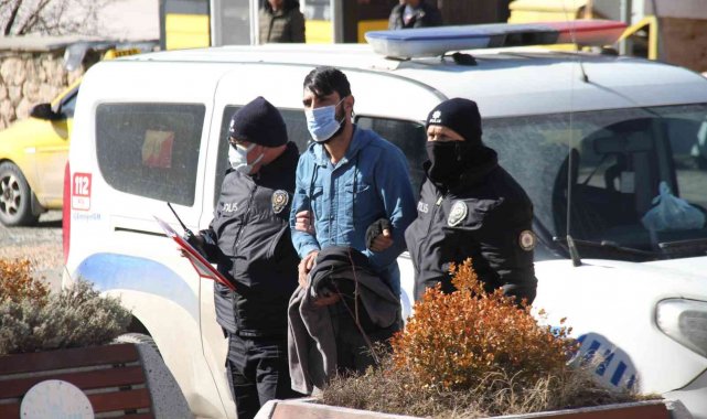 Elazığ'da kablo çalan şüpheli bekçiler tarafından suçüstü yakalandı