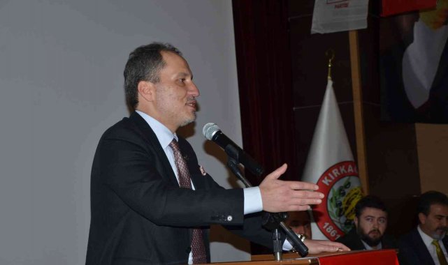 Erbakan, Kırkağaç'ta kongreye katıldı