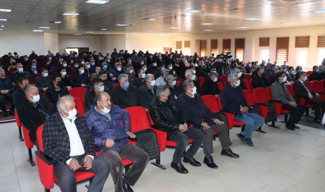 Erciş'te "YKS Süreci ve Başarıda Ailenin Rolü" programı