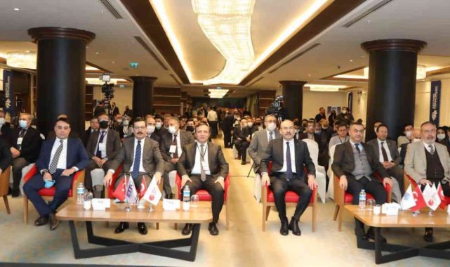 Erciyes Teknopark Tarafından &quot;Summit Erciyes: Geleceğe Yatırım Yapanlar Zirvesi&quot; düzenlendi