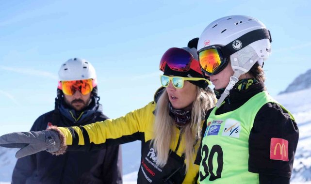Ergan Dağında Snowboard Alpine 2. Etap Yarışmaları başladı
