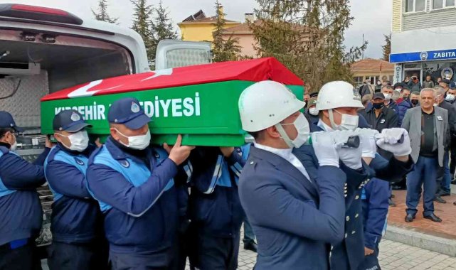 Eski Belediye Başkanı Gürses, son yolculuğuna uğurlandı